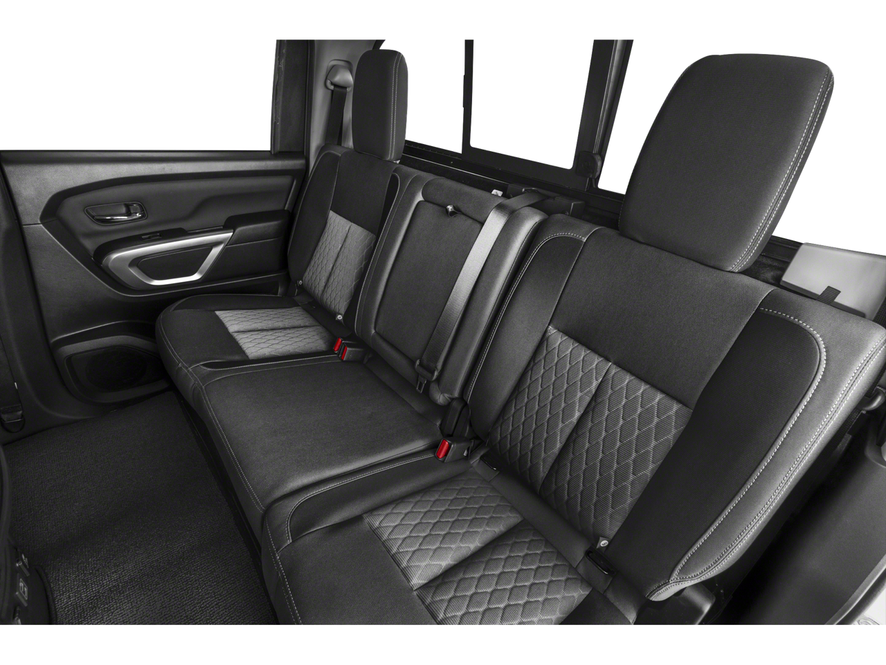 2023 Nissan Titan SV