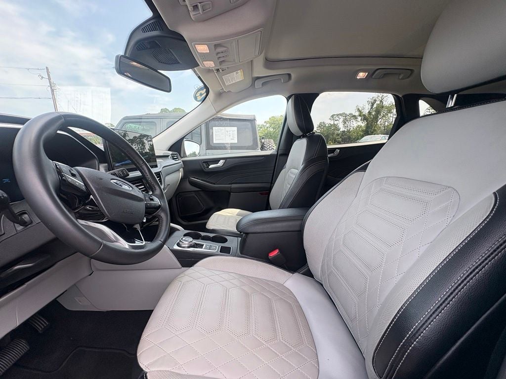 2023 Ford Escape Platinum