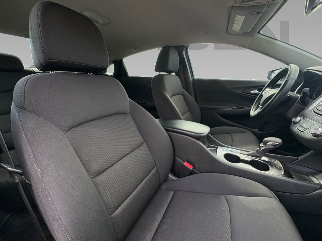 2023 Chevrolet Malibu LS