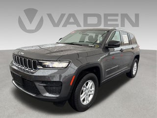 2025 Jeep Grand Cherokee Laredo 4x2