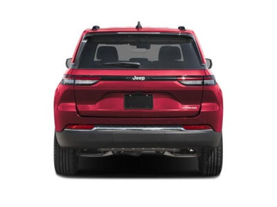 2025 Jeep Grand Cherokee Laredo 4x2