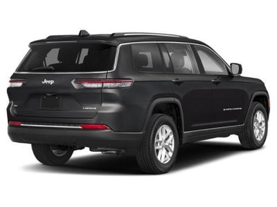 2023 Jeep Grand Cherokee L Laredo 4x2
