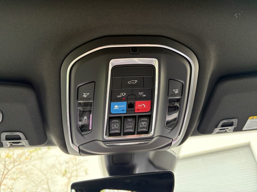 2025 Jeep Grand Cherokee L Overland 4x4