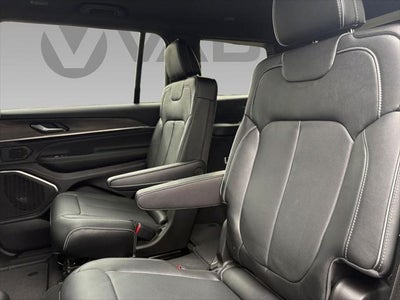 2025 Jeep Grand Cherokee L Overland 4x4
