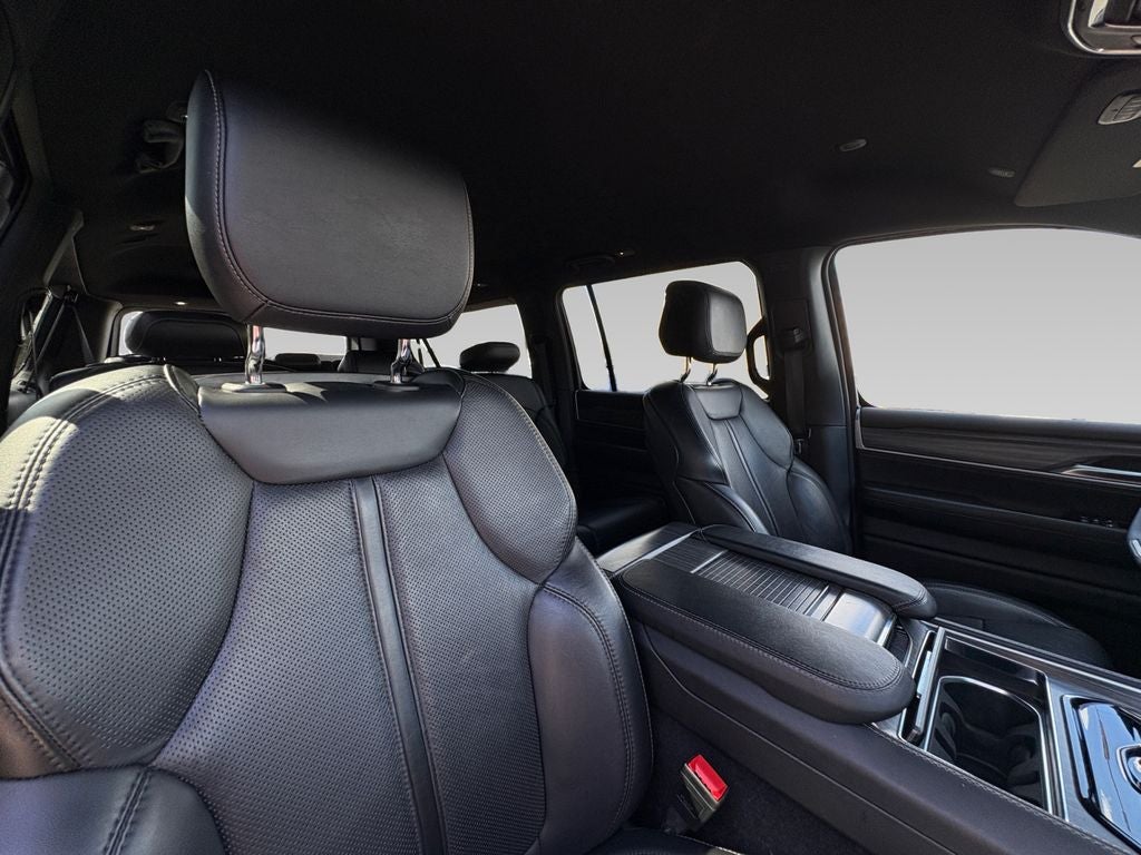 2024 Jeep Wagoneer L Series III 4x4