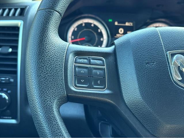 2019 RAM 1500 Classic SLT Crew Cab 4x4 6'4' Box