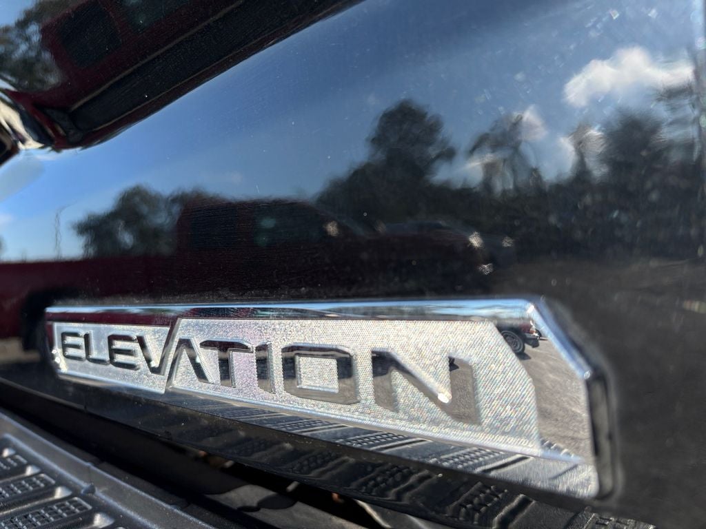 2023 GMC Sierra 1500 4WD Crew Cab Short Box Elevation with 3SB