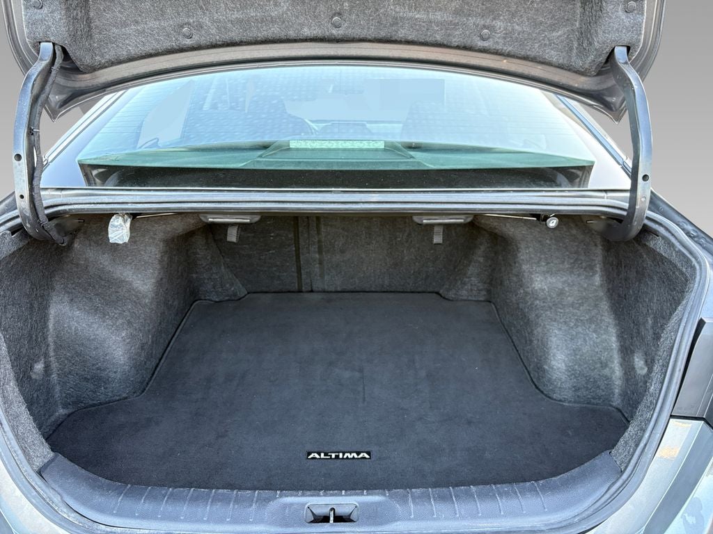 2023 Nissan Altima SV FWD