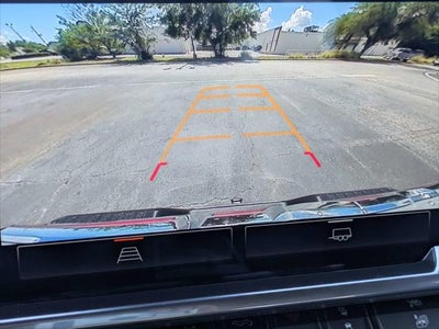 2025 GMC Sierra 1500 2WD Crew Cab Short Box SLT