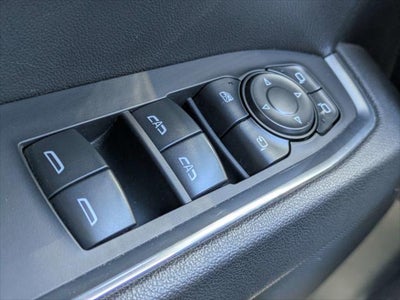 2025 GMC Sierra 1500 2WD Crew Cab Short Box SLT