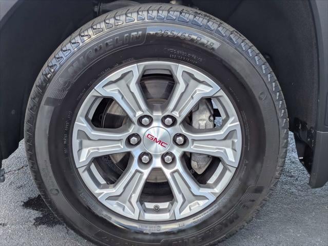 2025 GMC Sierra 1500 2WD Crew Cab Short Box SLT