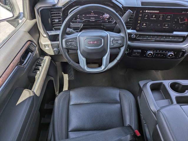 2025 GMC Sierra 1500 2WD Crew Cab Short Box SLT