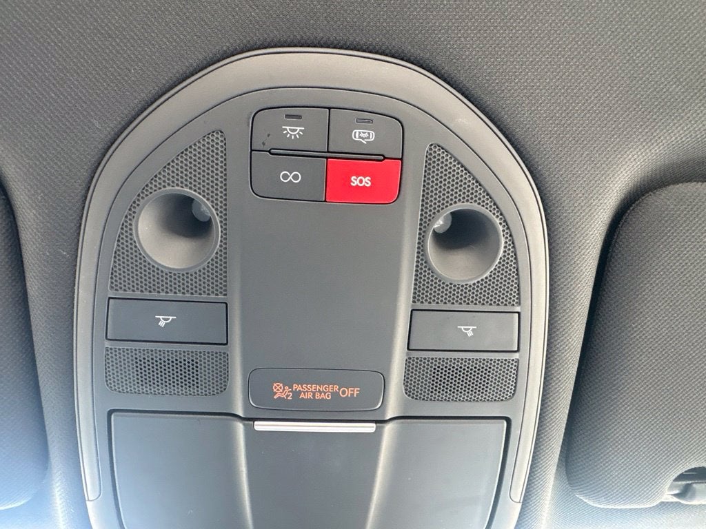 2024 Genesis G70 2.5T RWD