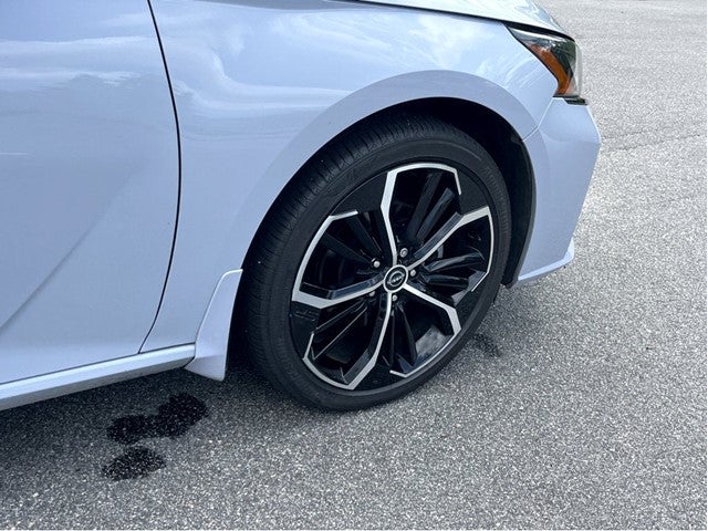 2024 Nissan Altima 2.0 SR