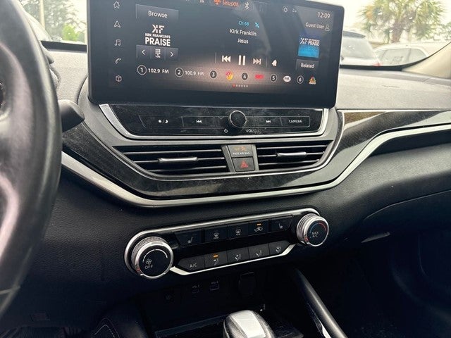 2023 Nissan Altima 2.5 SR