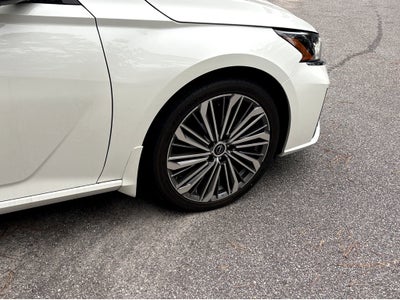 2024 Nissan Altima 2.5 SL