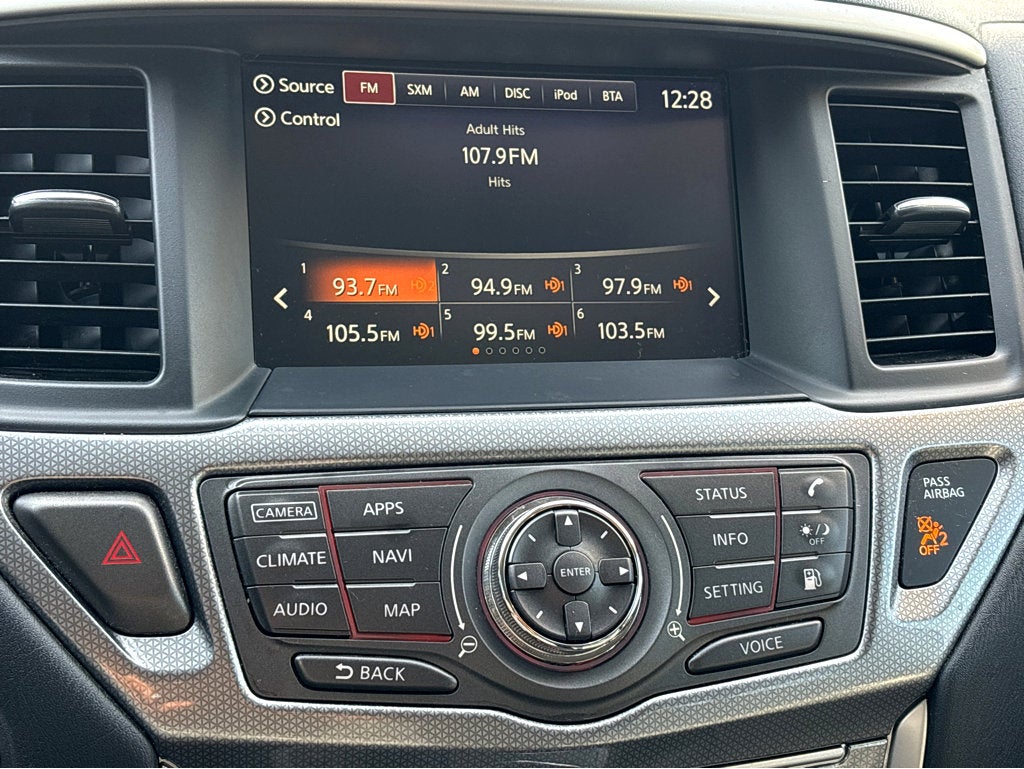 2020 Nissan Pathfinder SL