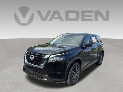 2024 Nissan Pathfinder S