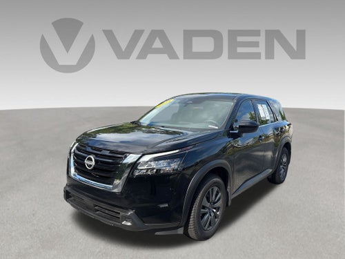 2024 Nissan Pathfinder S