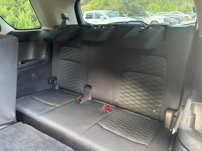 2024 Nissan Pathfinder S