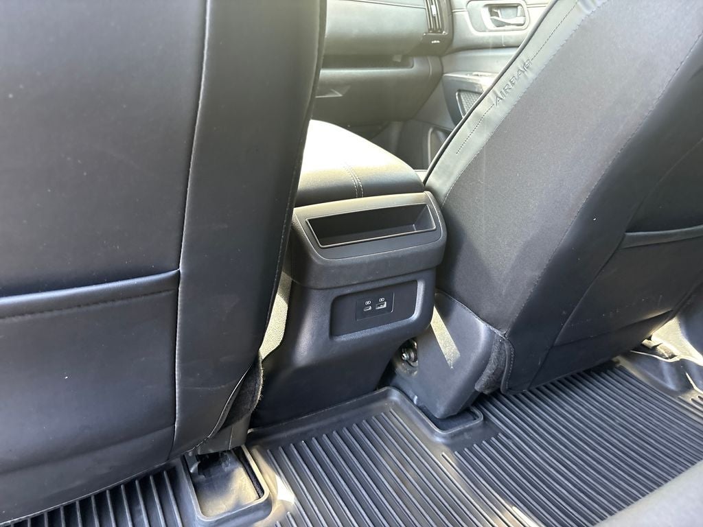 2024 Nissan Pathfinder S