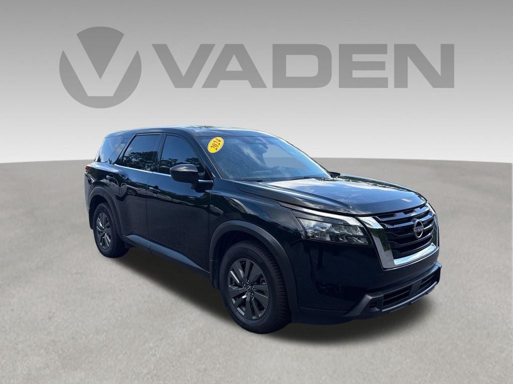 2024 Nissan Pathfinder S