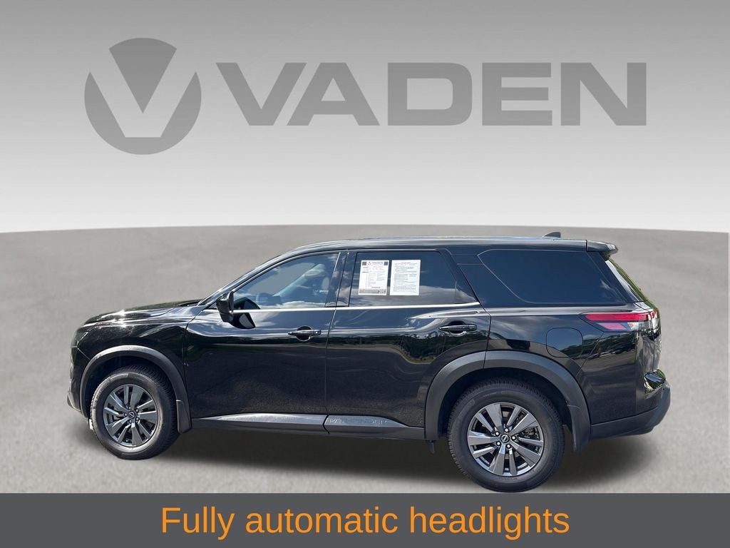 2024 Nissan Pathfinder S