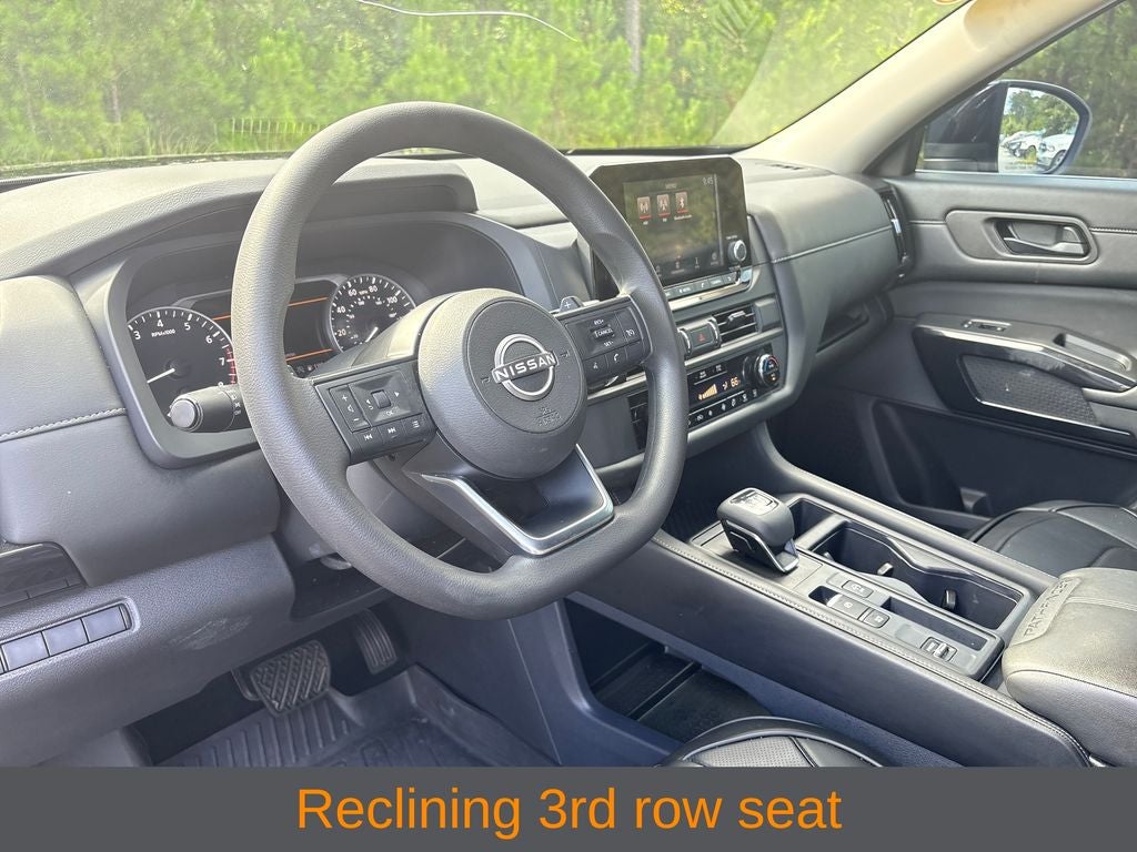 2024 Nissan Pathfinder S