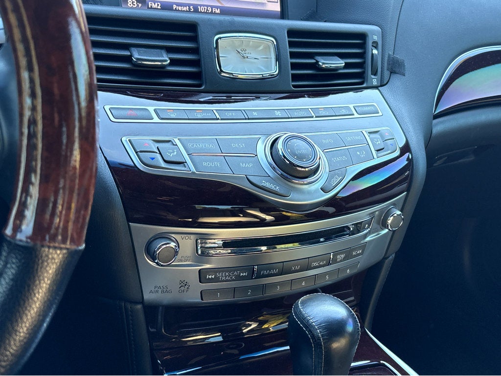 2015 INFINITI Q70 3.7