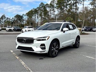 2023 Volvo XC60 Ultimate Bright Theme