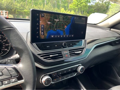 2024 Nissan Altima 2.0 SR