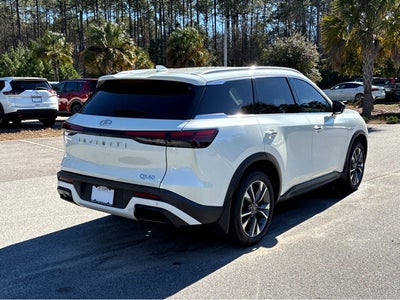 2024 INFINITI QX60 LUXE