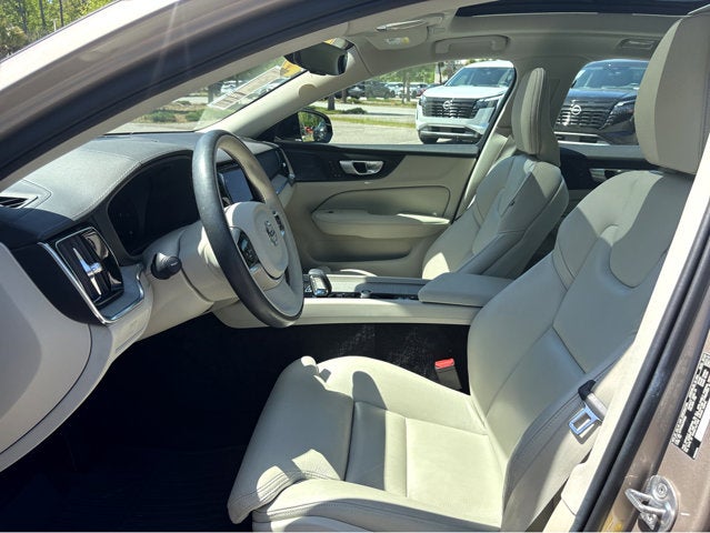 2024 Volvo S60 Ultimate Dark Theme