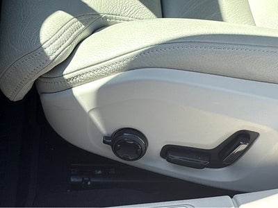 2024 Volvo S60 Ultimate Dark Theme