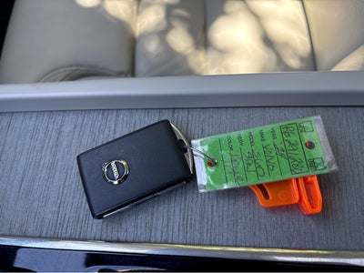 2024 Volvo S60 Ultimate Dark Theme