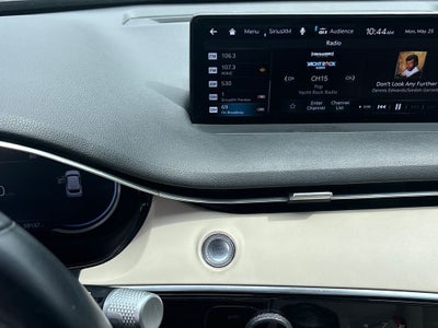 2022 Genesis GV70 2.5T