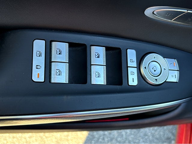 2023 Genesis GV70 2.5T