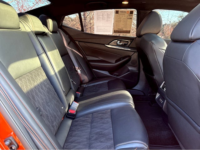 2019 Nissan Maxima SR