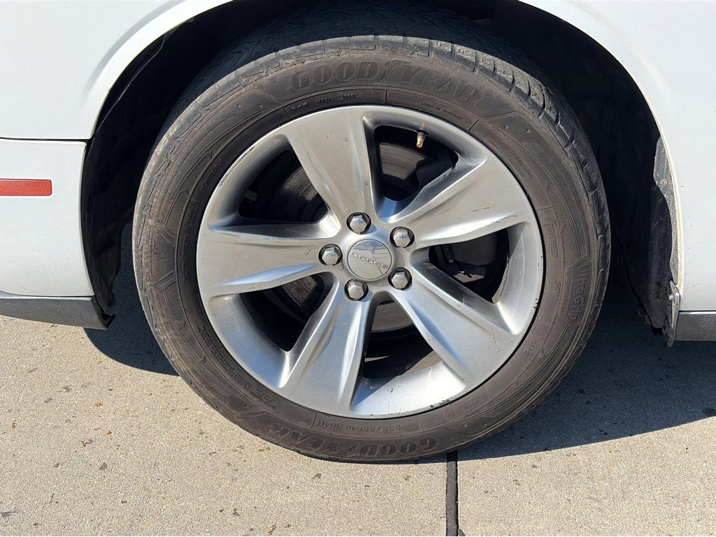 2017 Dodge Challenger SXT