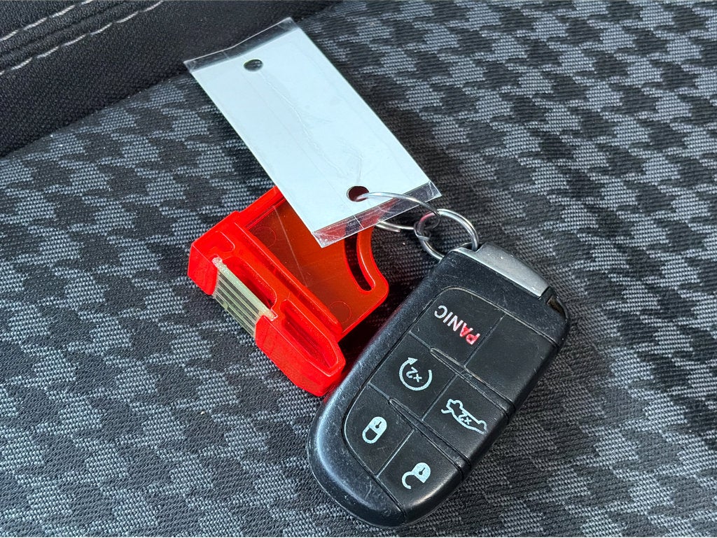 2017 Dodge Challenger SXT