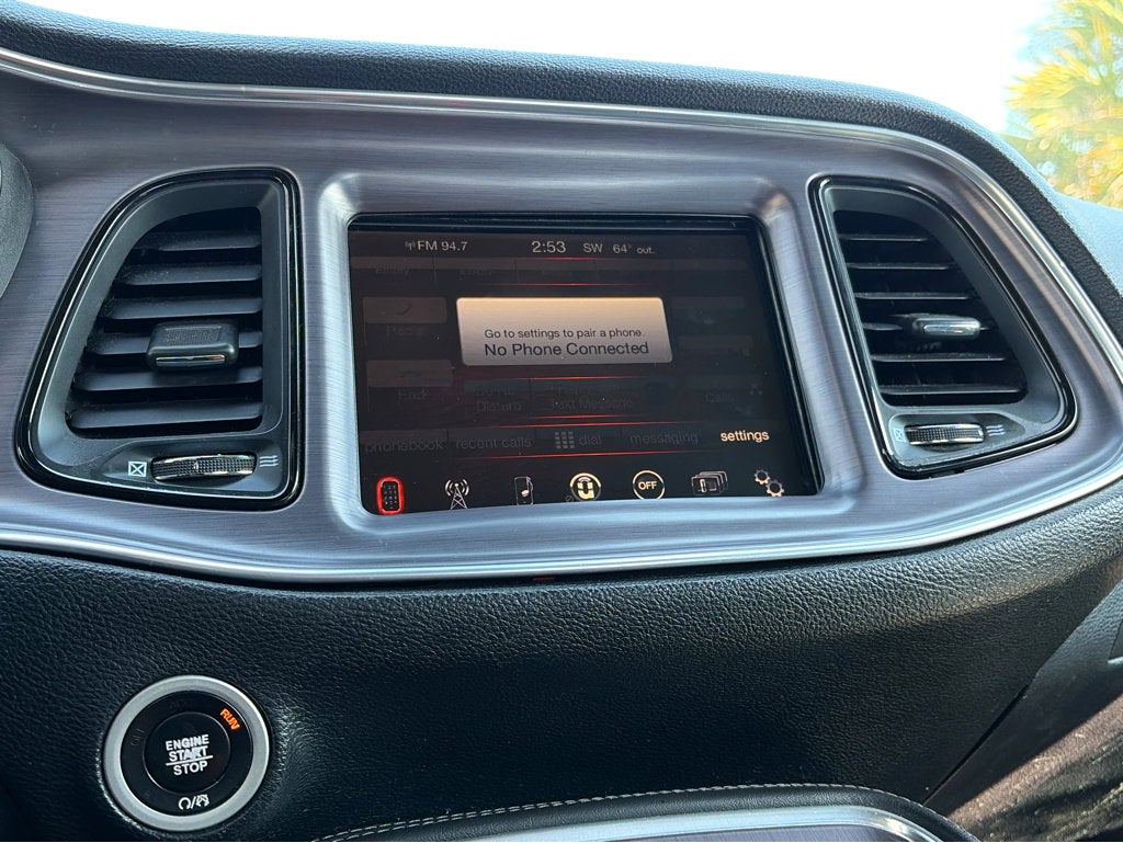 2017 Dodge Challenger SXT