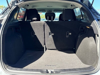 2024 Nissan Kicks SV