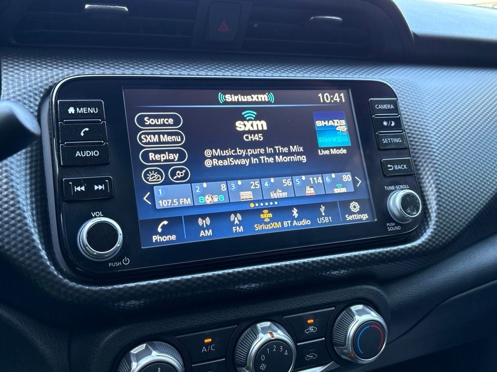 2024 Nissan Kicks SV