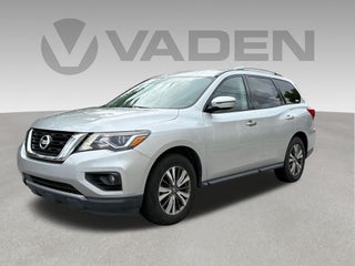 2017 Nissan Pathfinder SV