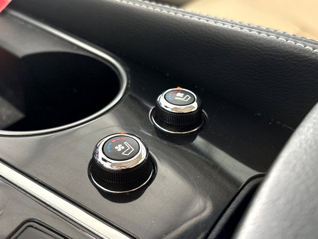 2023 Nissan Maxima Platinum