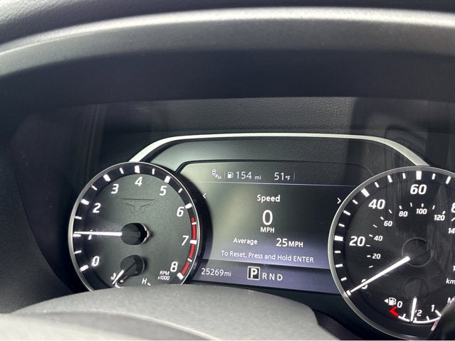 2024 Nissan Titan SV