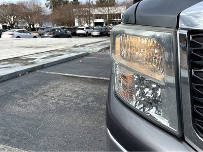2017 Nissan Titan XD SV