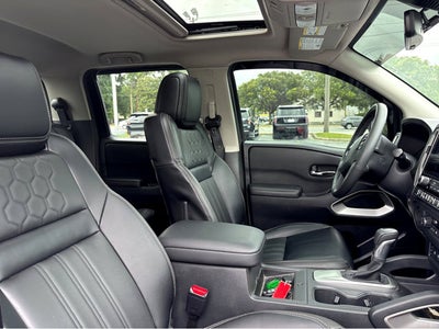 2025 Nissan Frontier SL