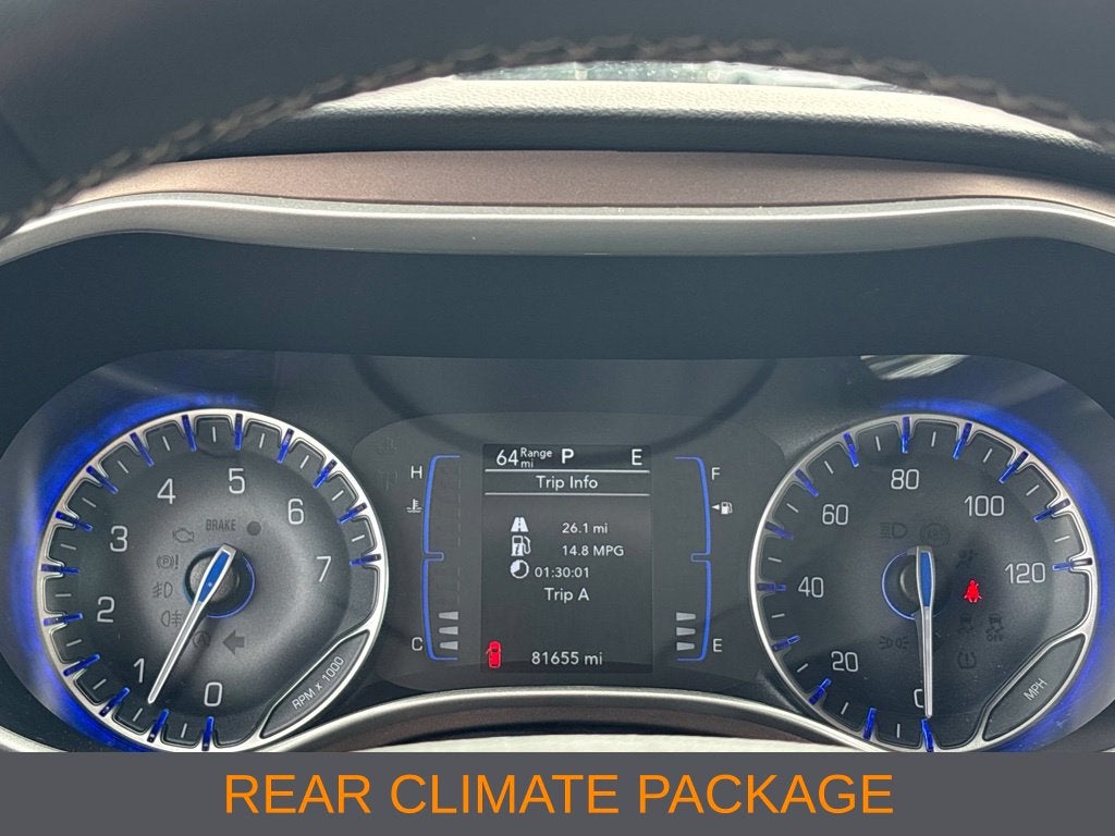 2023 Chrysler Voyager LX