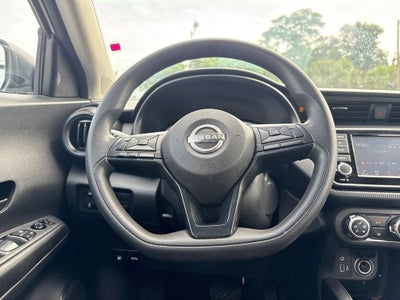 2023 Nissan Kicks S